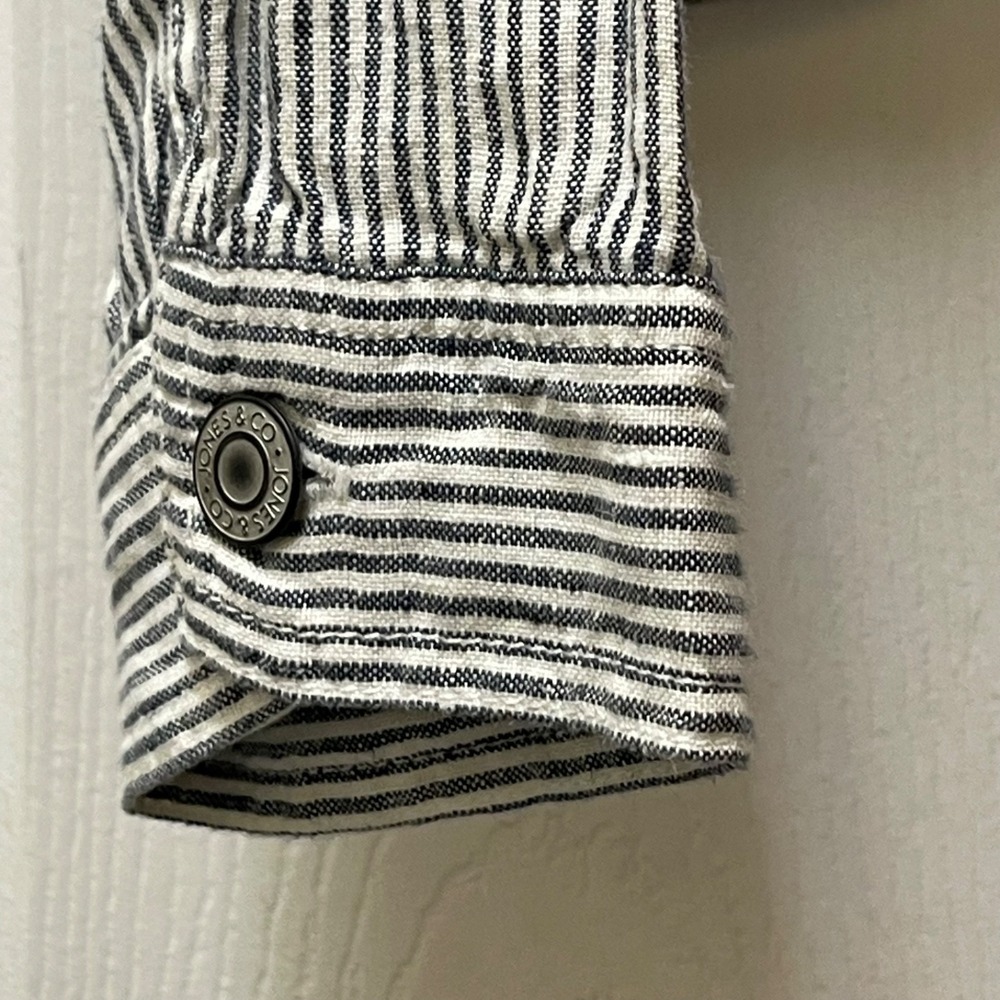 Jones New York Women's Sz Medium Blue/White Striped Linen Trucker Style Jacket - Picture 6 of 15